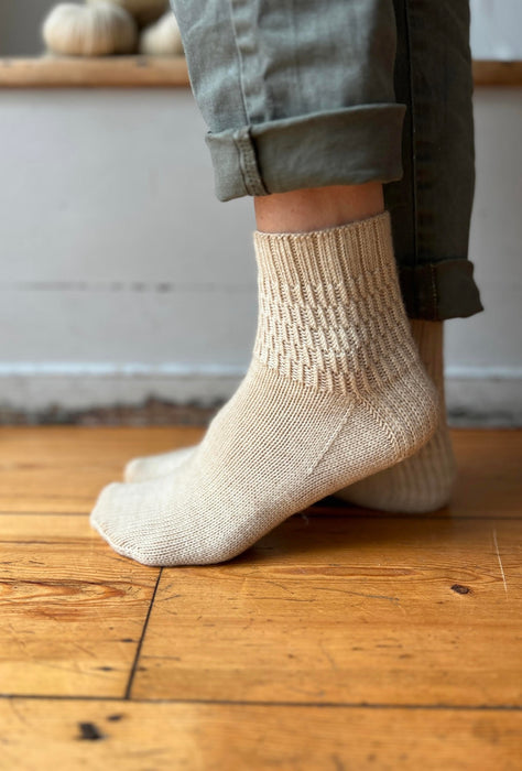 Hayling Socks - Sandstone (Yarn + Pattern Kit)